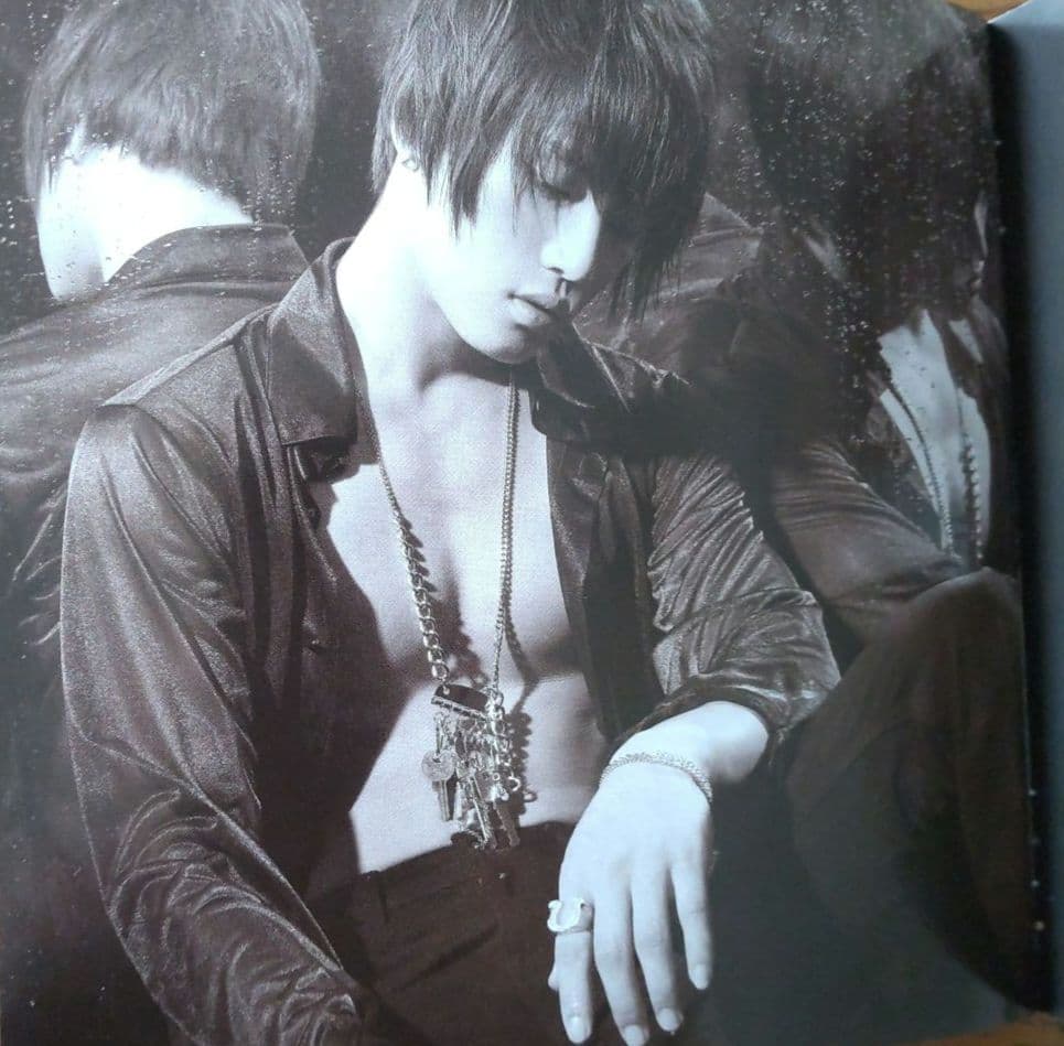 東方神起 『第4集 呪文-MIROTIC 』CD +DVD付 アルバム - メルカリ