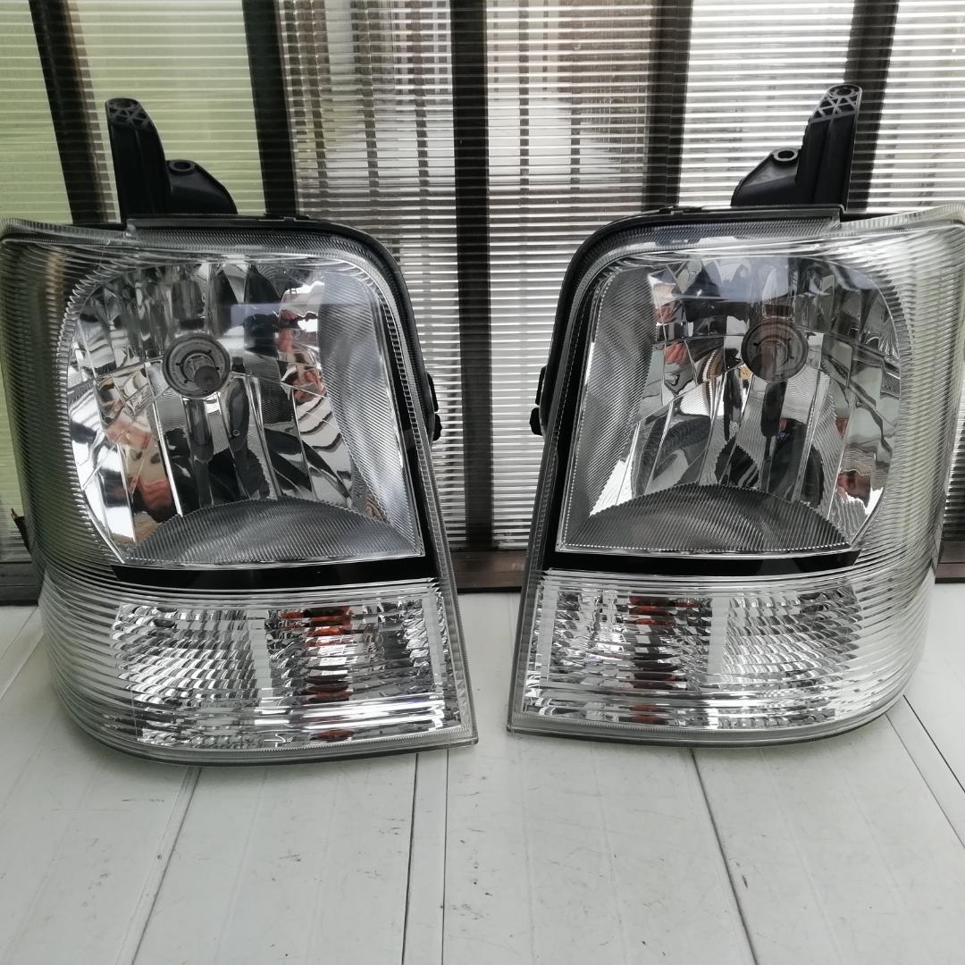 エブリィ DA64V ハロゲン ヘッドライト 左右 レベ付き - メルカリ