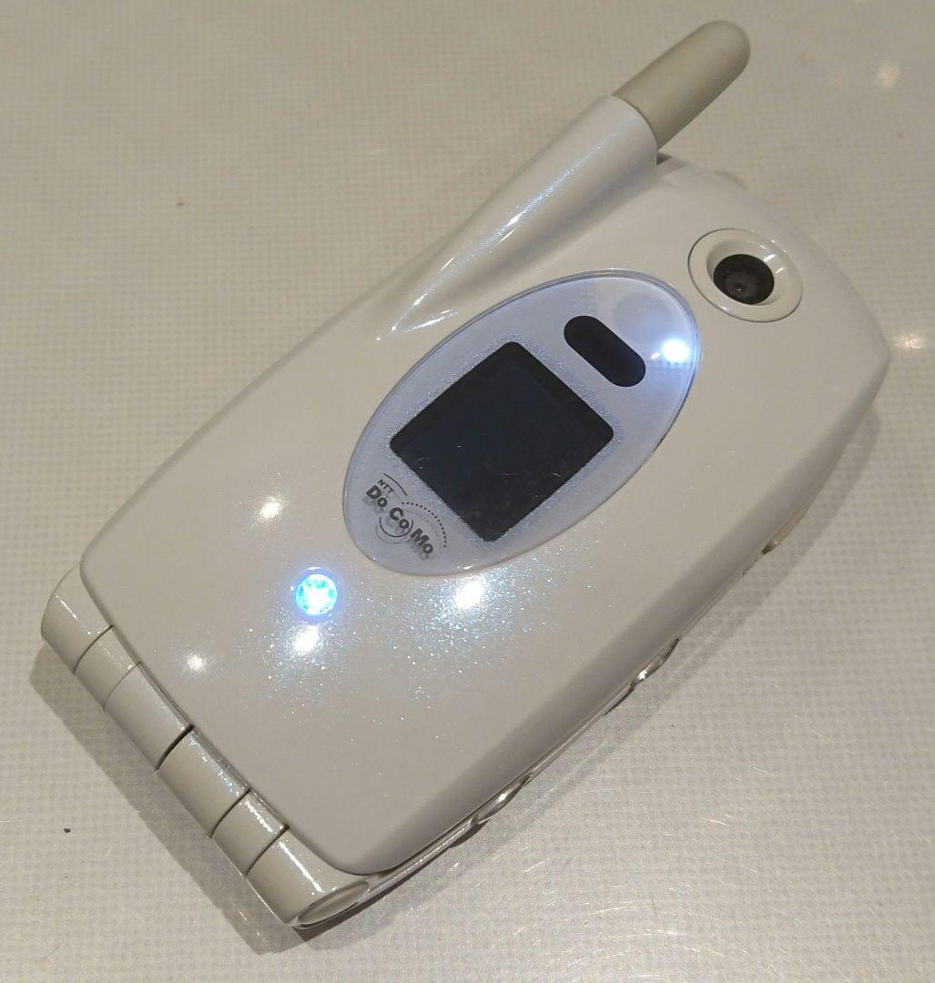 レア 美品 kawaii ドコモ N253i ホワイト ガラケー プーさん 携帯