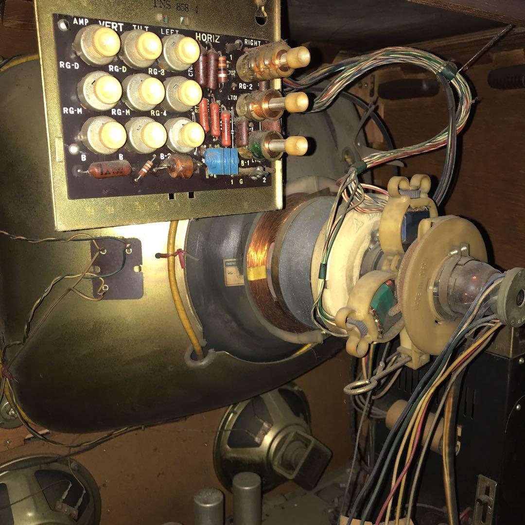 ナショナル製ブラウン管カラーテレビ 直接引取り専用です - メルカリ