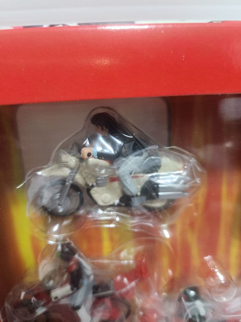 ハイパーホビー限定 with本郷猛 キャラウィール 栄光の8人のライダー