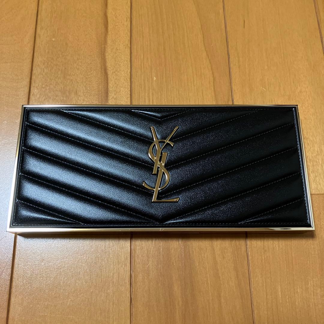Yves Saint Laurent クチュールカラークラッチ5 クチュール カラー クラッチ #5 デザート ヌード / YVES SAINT LAURENT