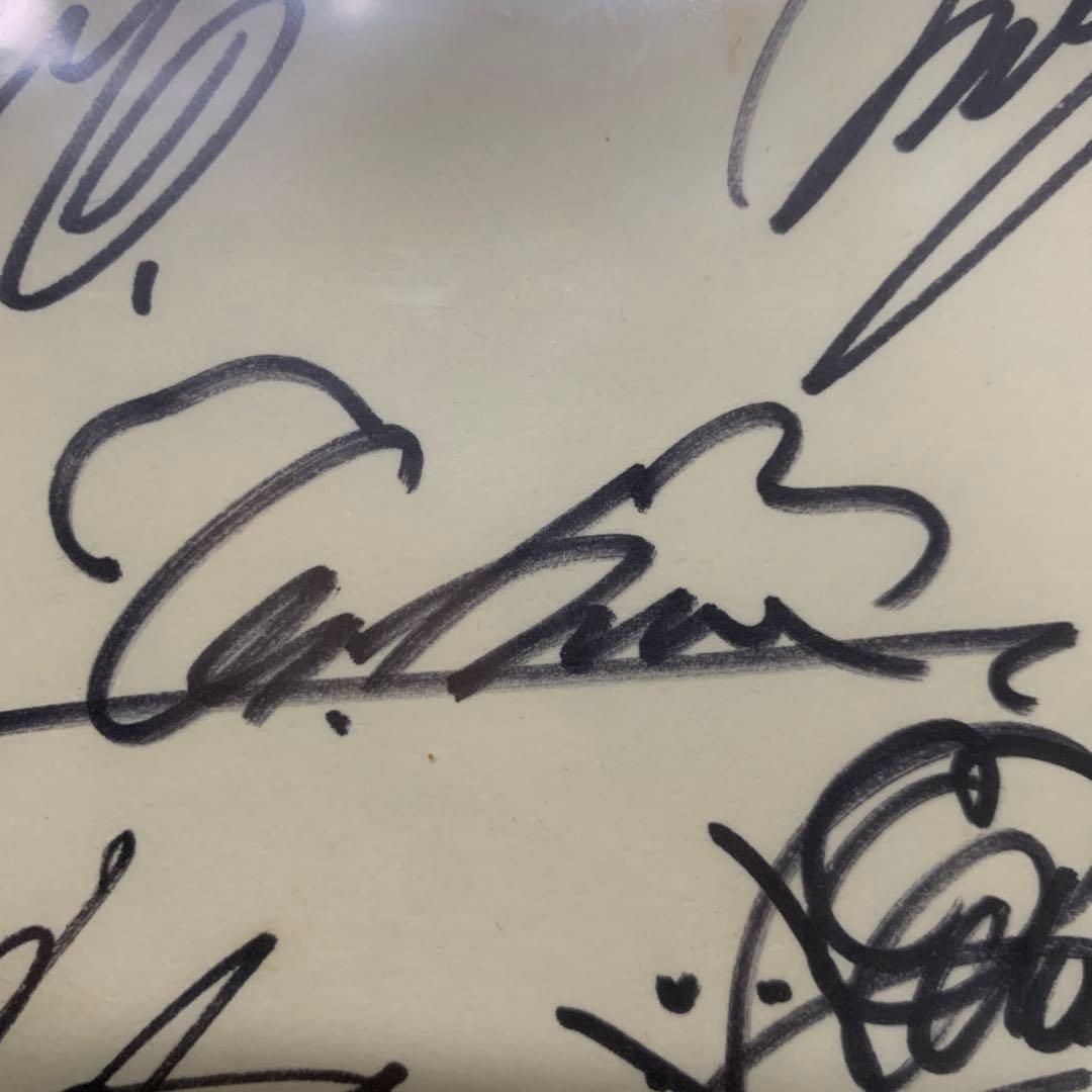 BIGBANG 5人 直筆サイン - メルカリ