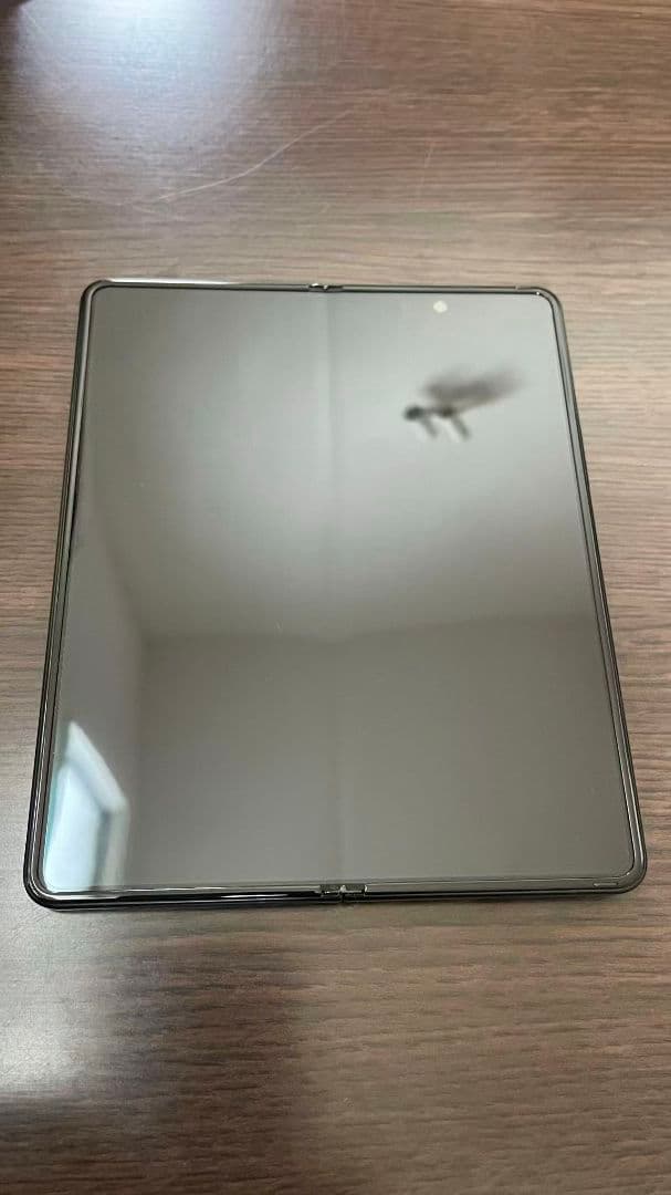 Galaxy Z Fold3 5G docomo 本体【端末保証交換品】 Galaxy Z Fold3をドコモで外装交換 5,500円でデータ消去無しに新品相当