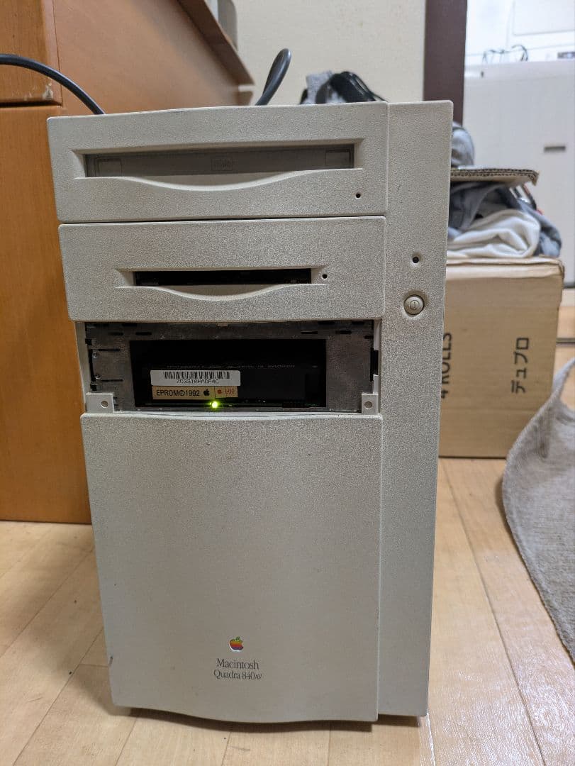 動画アップしました！Apple マッキントッシュ 840 AV 通電確認済み！