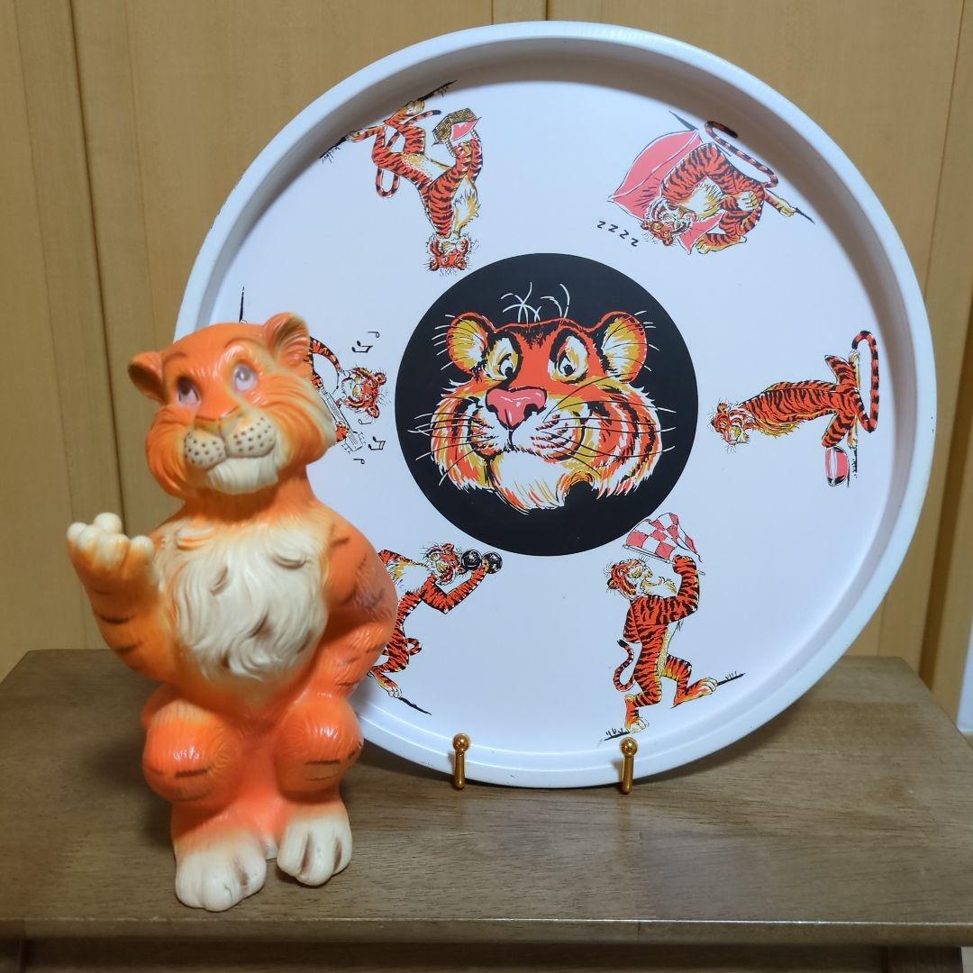 【稀少】エッソタイガー貯金箱＆トレイセット(ヴィンテージ) 稀少】エッソタイガー貯金箱＆トレイセット(ヴィンテージ) 稀少