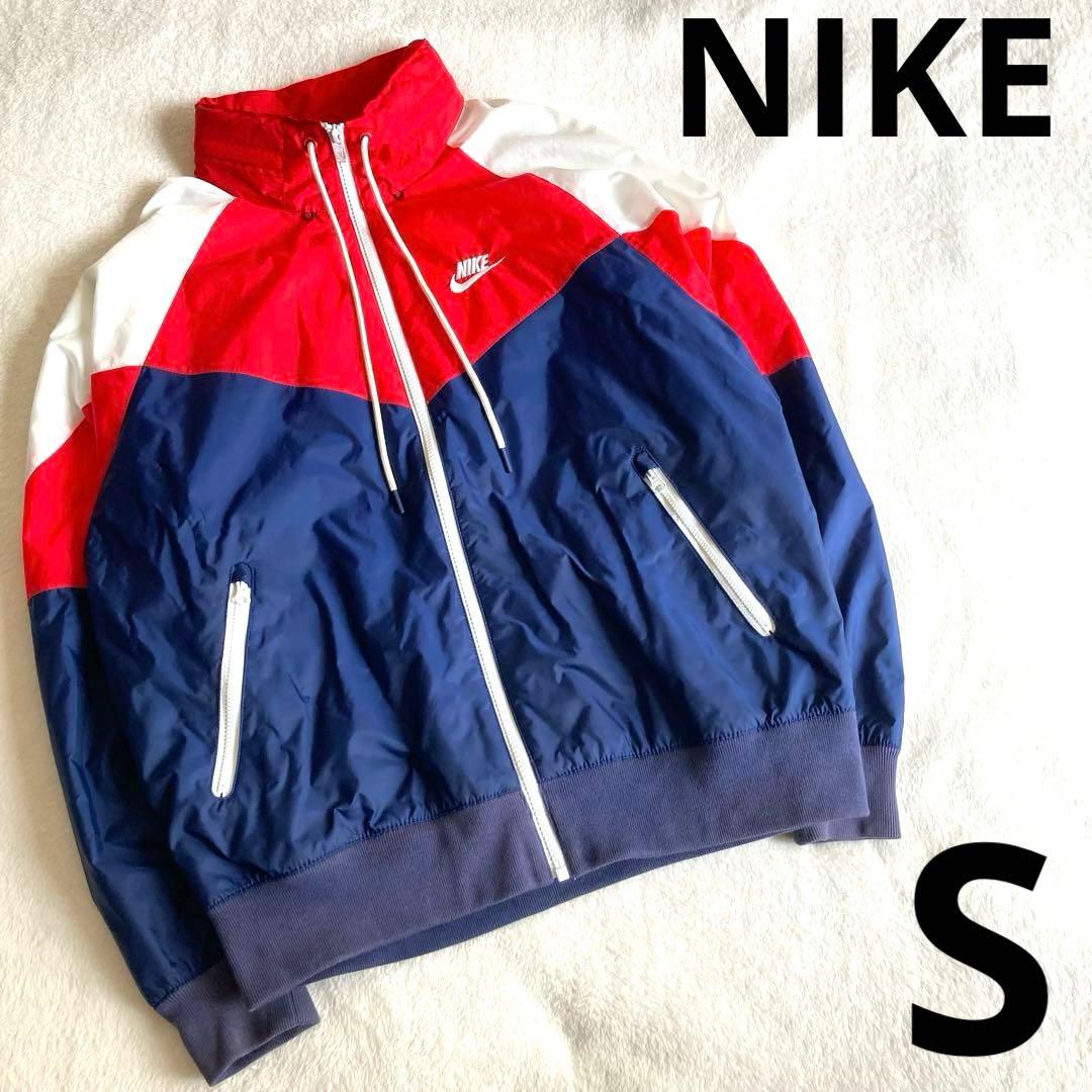Nike ナイロンジャケット ウィンドランナー ベイビーわるきゅーれ 伊澤