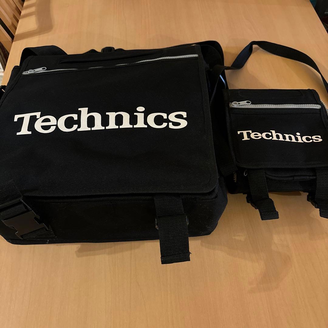 Technics レコードバック　Cdバック 楽天市場】Technics / BackBag (Black/Red) レコード約60枚収納可