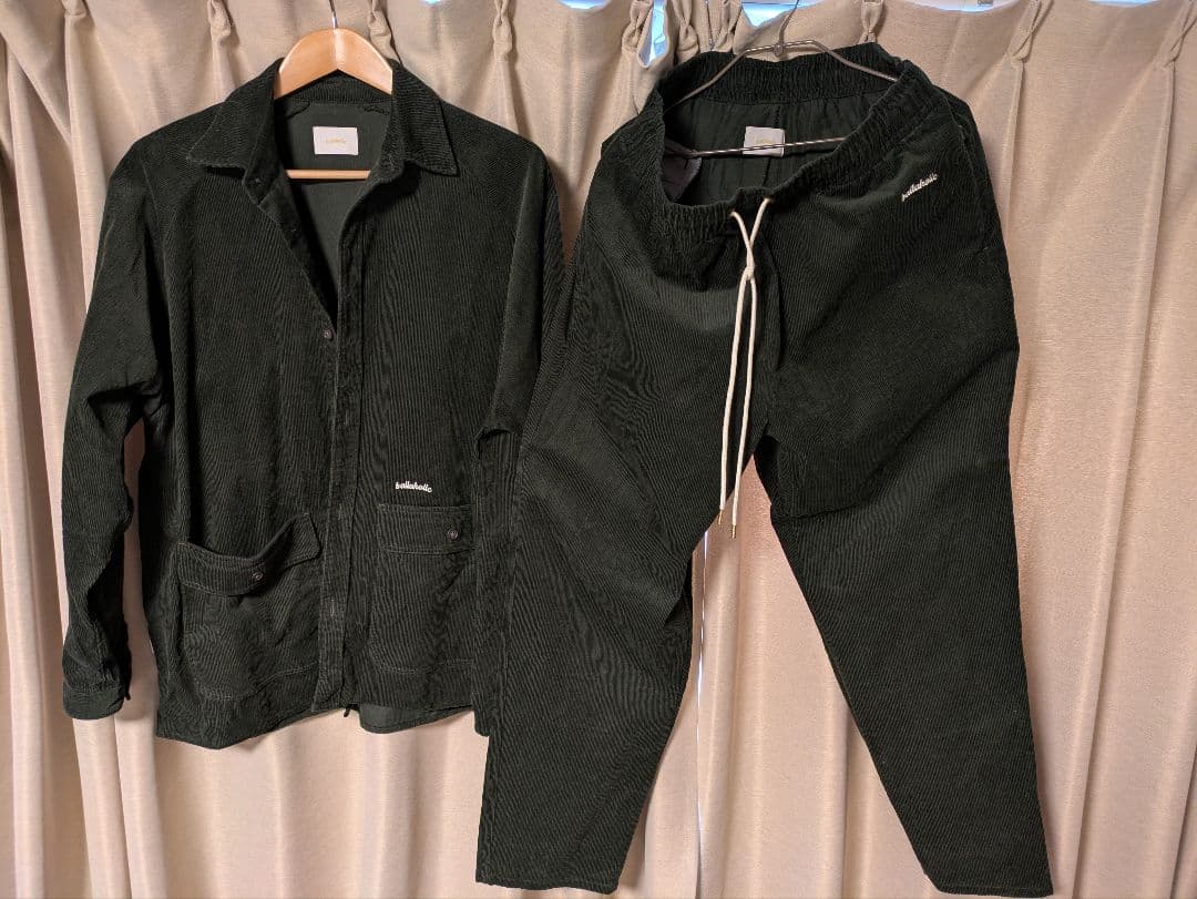 ウェア ballaholic Logo Corduroy setup darkgreen ballaholic Logo Corduroy setup darkgreen - ウェアオンライン