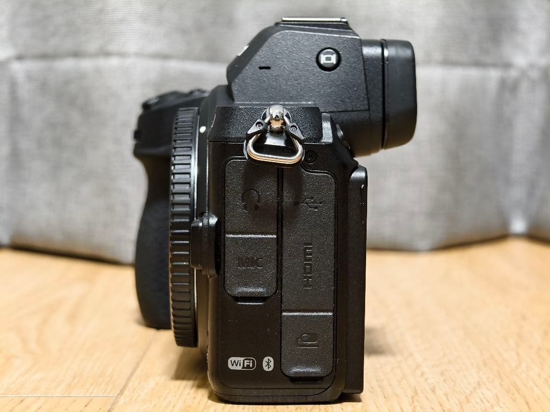 Nikon Z5 ボディ ショット数18205回