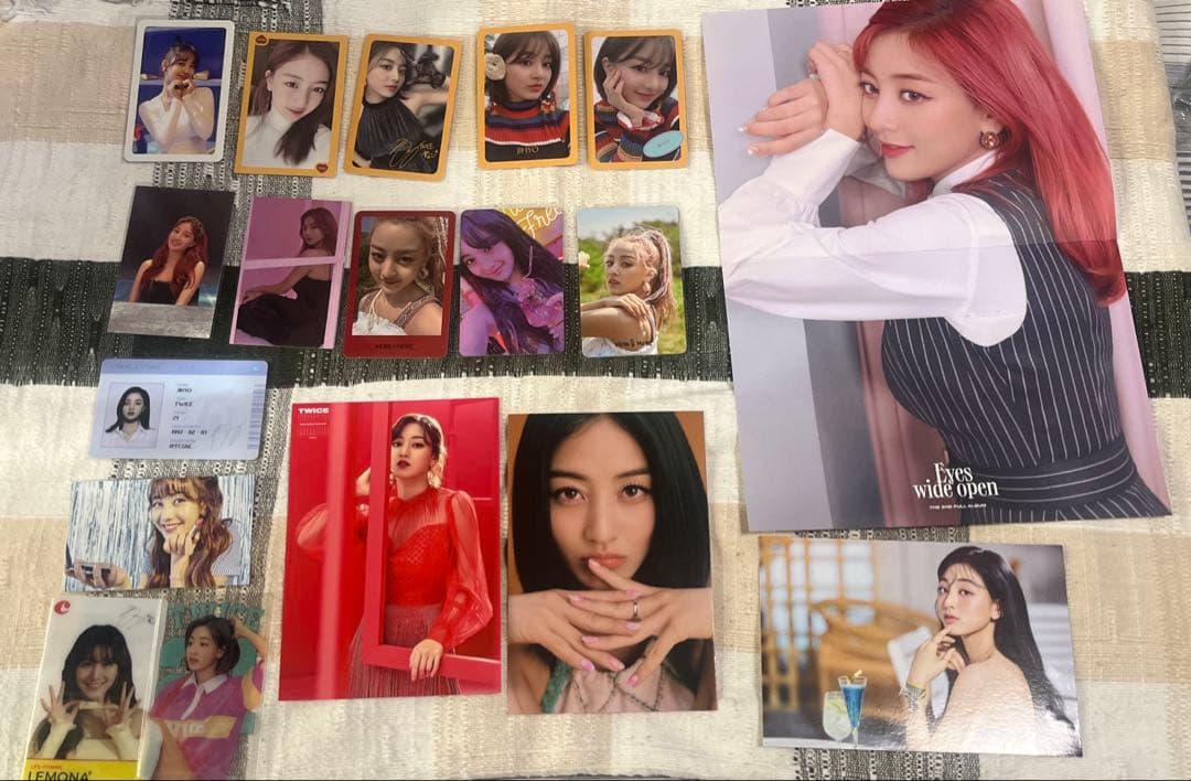 TWICE ジヒョまとめ売り - メルカリ