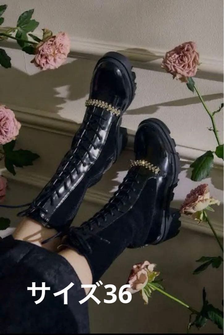 新品 Herlipto Crystal Lace-Up Ankle Boots - メルカリ