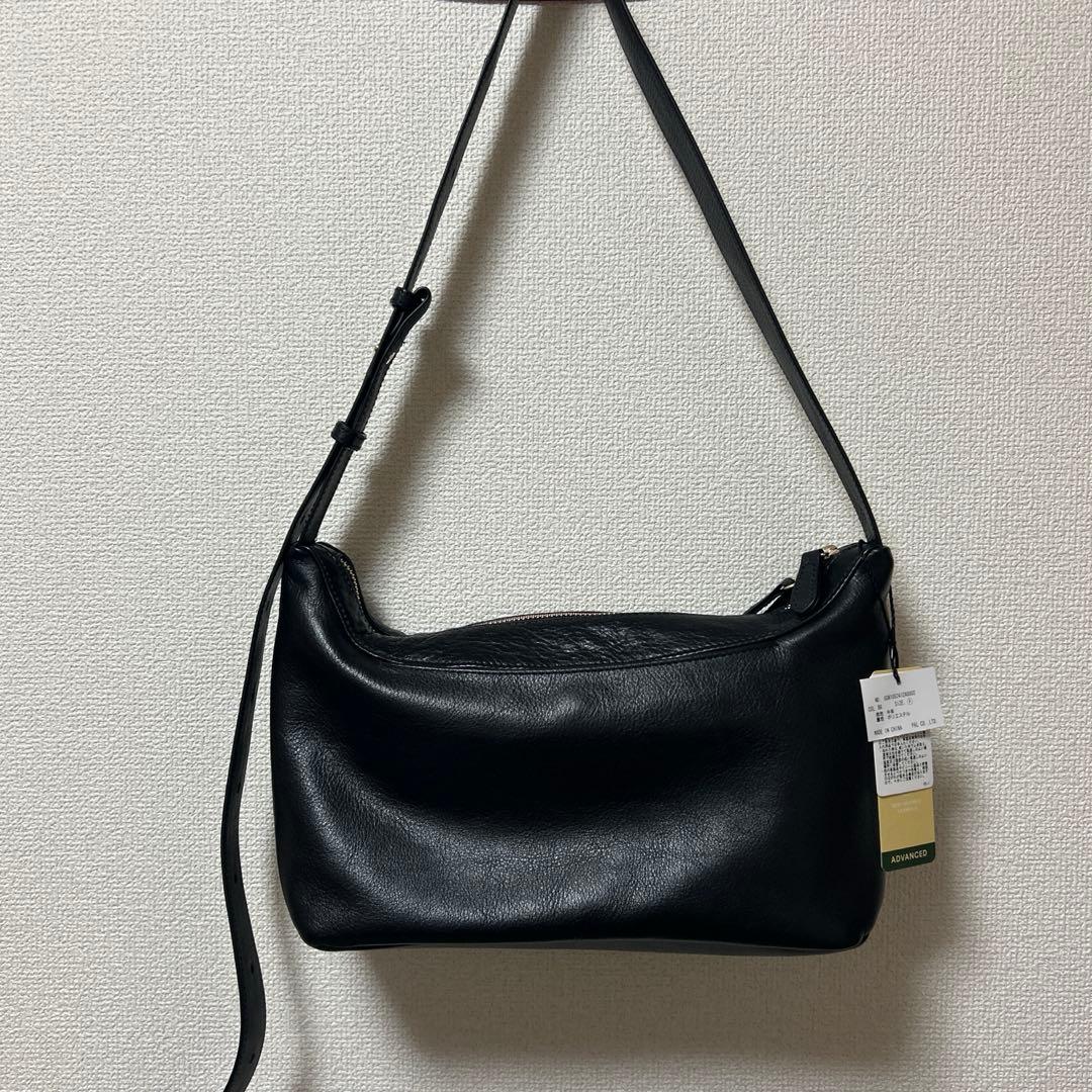 ガリャルダガランテ 【2.718】撥水レザークロスボディバッグ 牛革