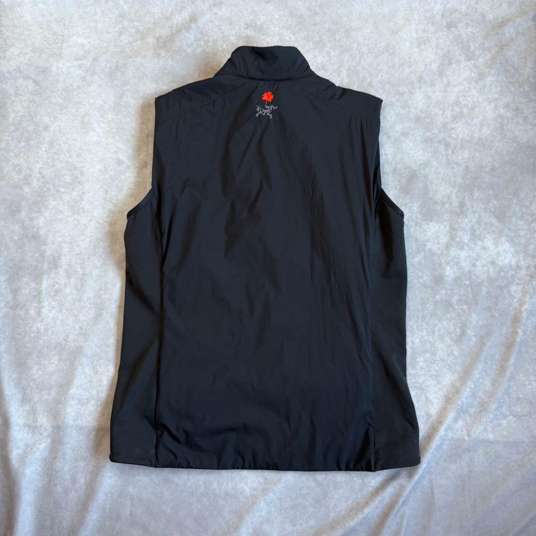 アークテリクス アトムベスト 企業ロゴ 始祖鳥 M ブラック - メルカリ