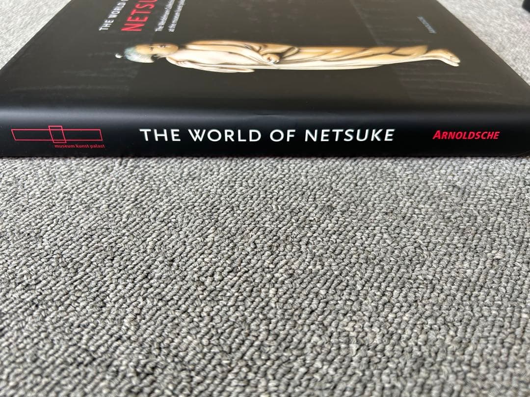 The World Of Netsuke: 根付 コレクション - メルカリ