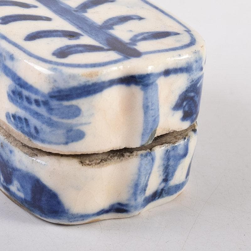 中国 成化年製款 青花 蓋物 時代箱 V 8094 - メルカリ