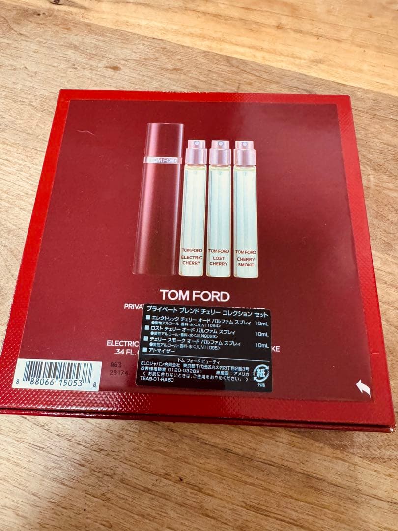 トム フォード プライベート ブレンド チェリー コレクション - メルカリ