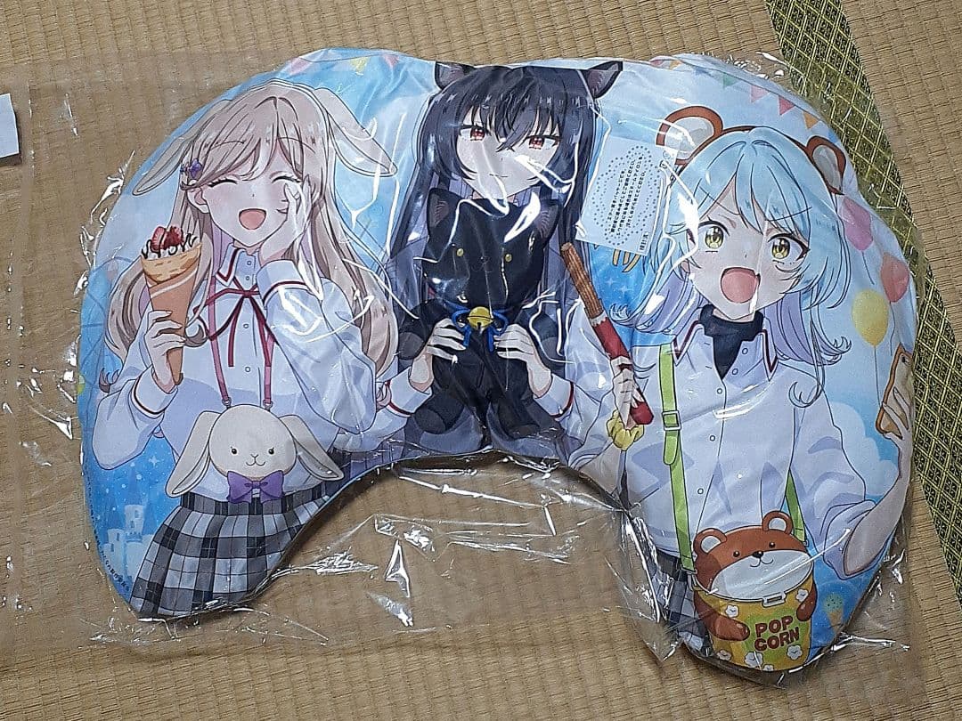 わたしが恋人になれるわけないじゃん　わたなれ　ゲーミングクッション　百合