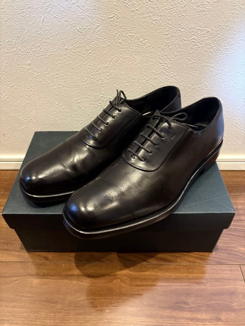 フェラガモ Salvatore Ferragamoレザーシューズ FERRAGAMO（フェラガモ） サルバトーレフェラガモ Salvatore Ferragamo