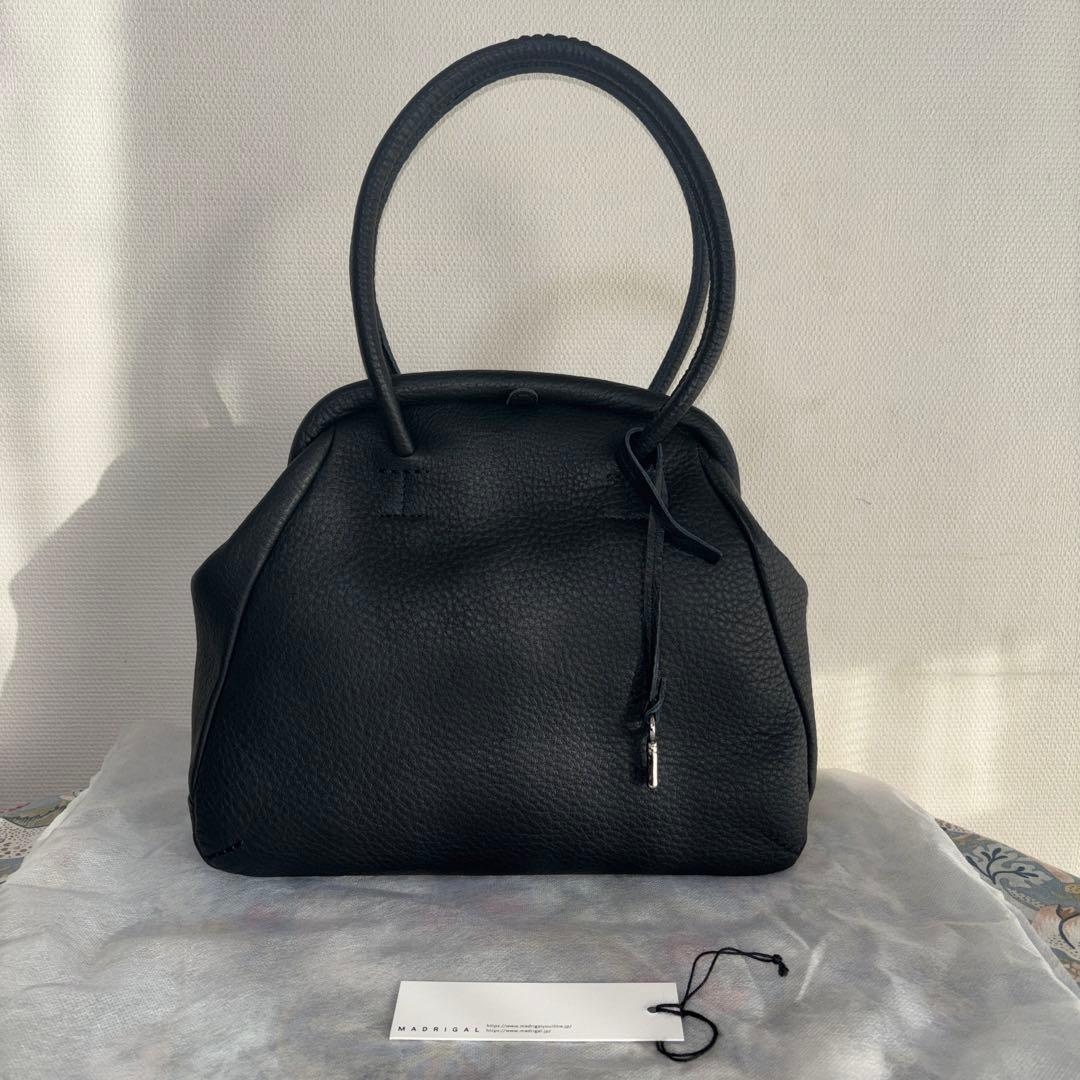 MADRIGAL しっくりバッグ 予約】3月下旬～4月初旬頃入荷予定「しっくりバッグ グレー