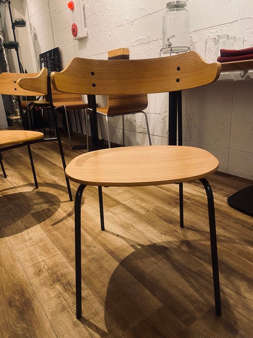 【とらぽん】関家具スタッキングダイニングチェア　2脚 チェア チェア― ダイニングチェア スタッキングチェア 2脚入り 木製