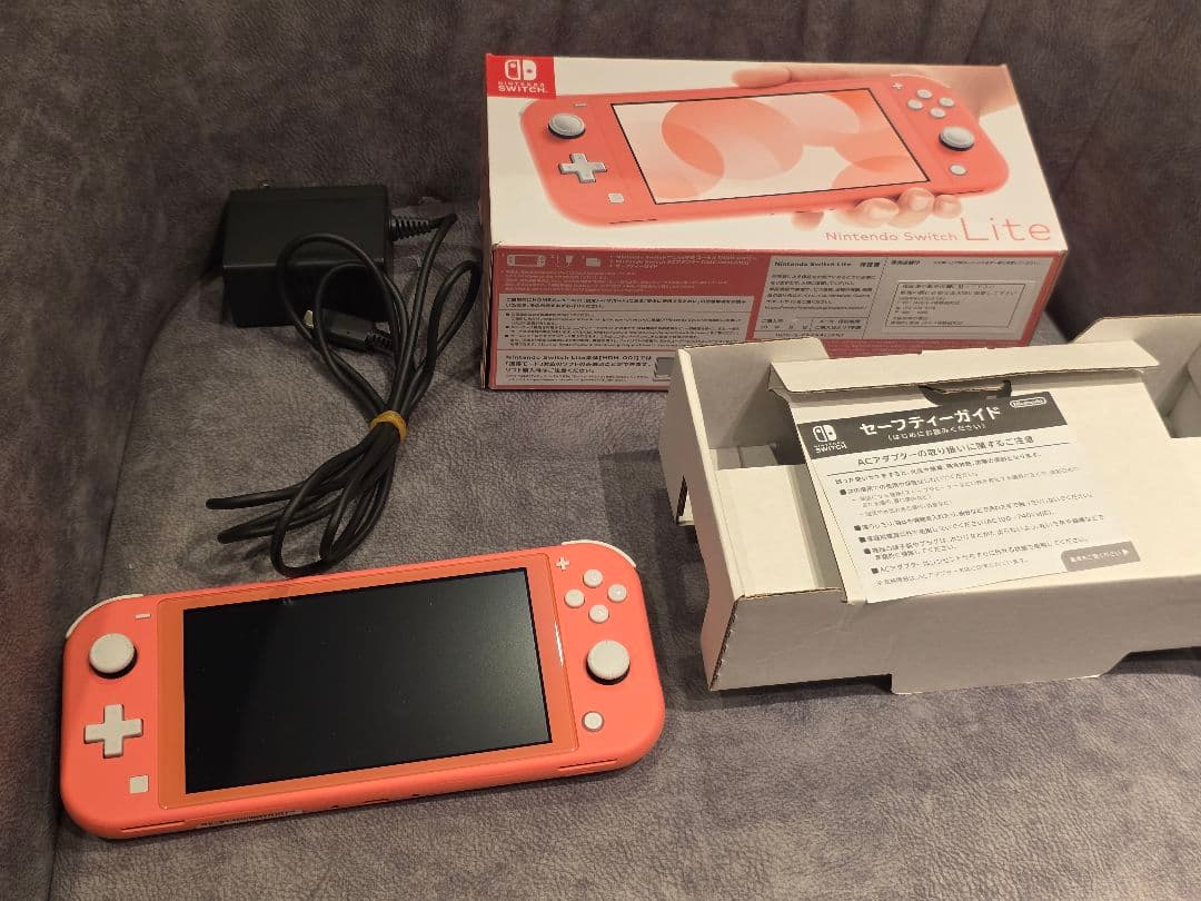 Switchライト コーラル 2020 Switch Lite(スイッチライト)に春らしい新色登場！「Nintendo Switch