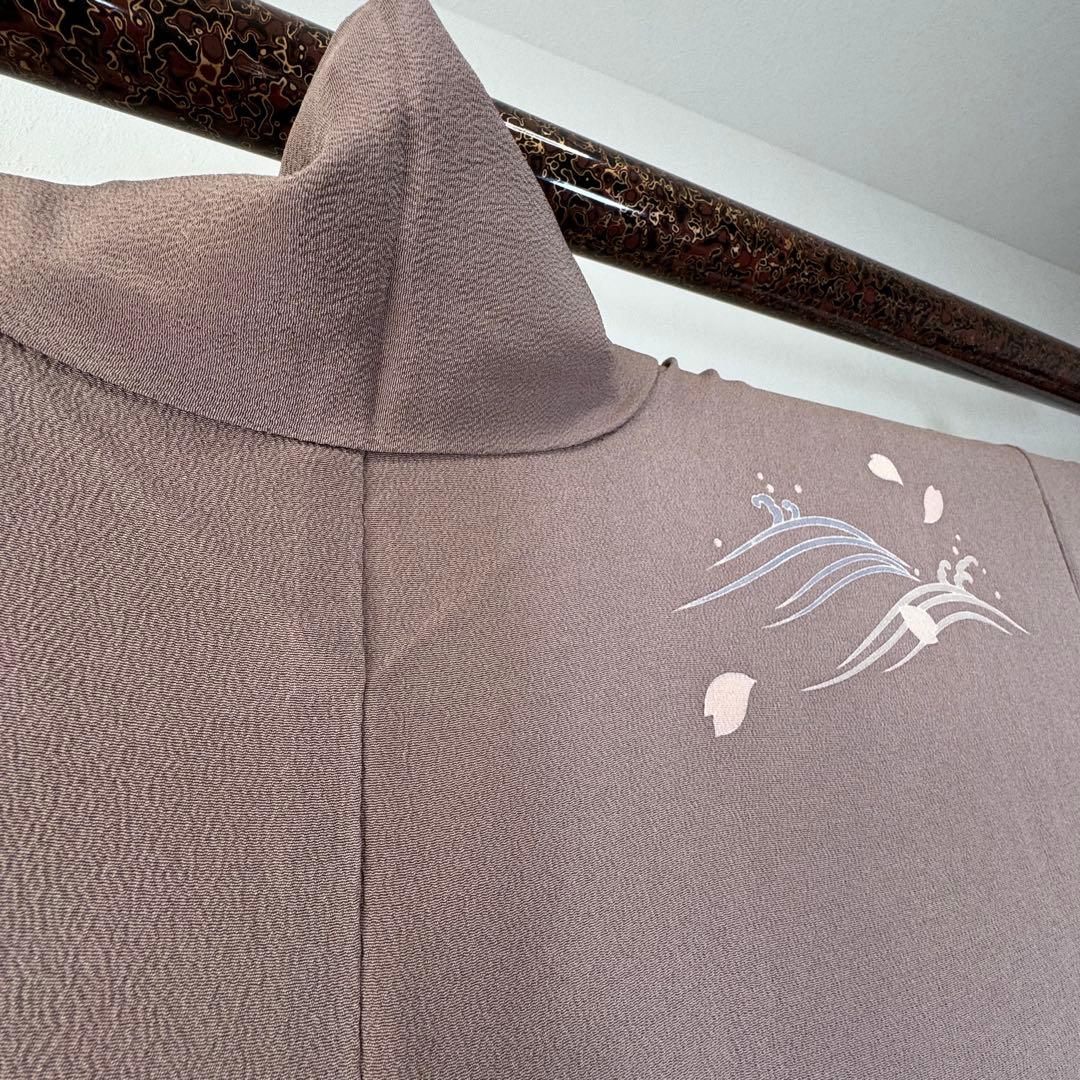 超美品 袷 訪問着 正絹 現代 波 うさぎ 小豆色 刺繍 桜 162裄65 - メルカリ