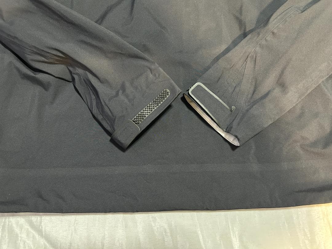 DESCENTE　ALLTERRAIN　ハードシェル“クレアス” 　黒　Ｌサイズ