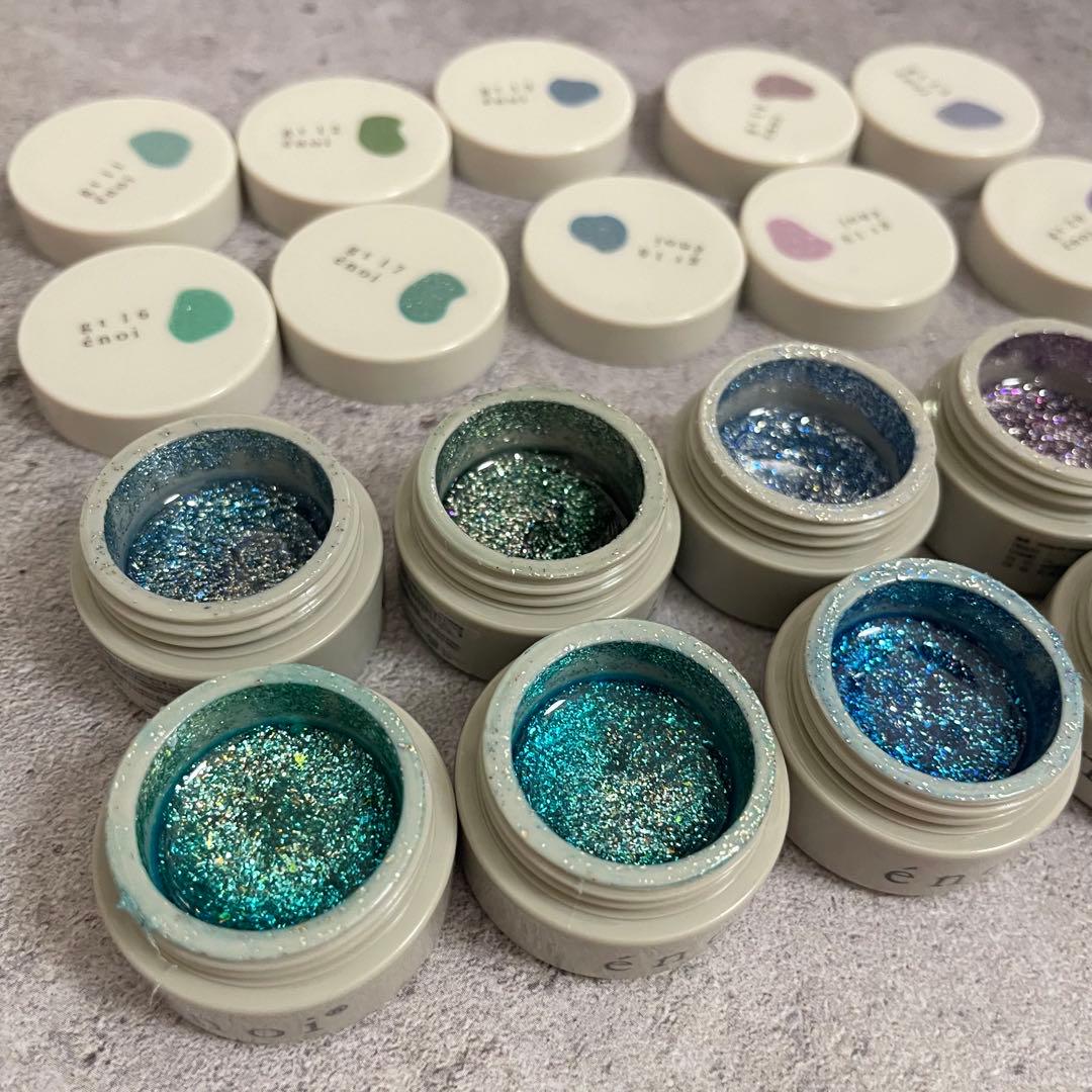 開封品】ギャリッター寒色10色 enoi エノイ,カラーチャート付き - メルカリ