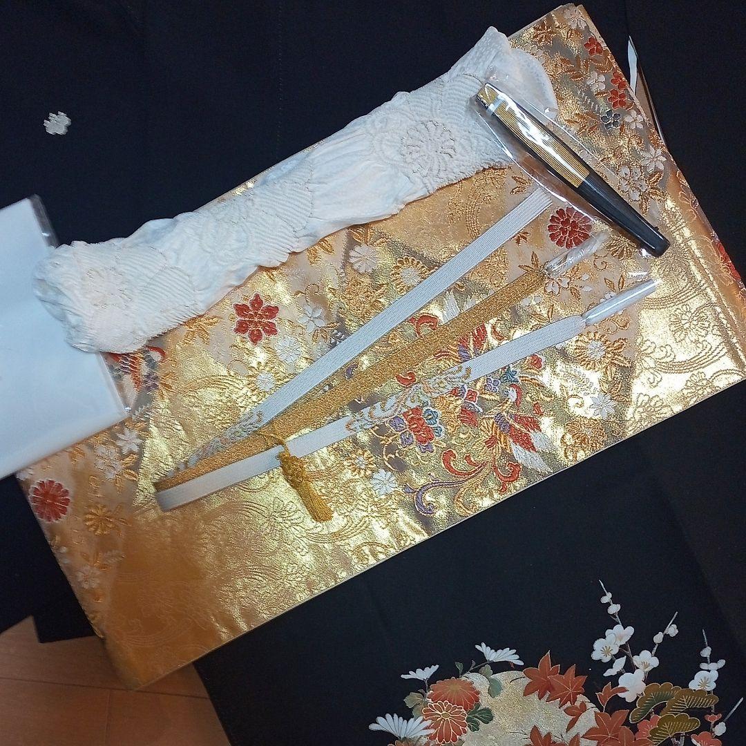 D04限定価格！☆USED美品☆ 結婚式 金彩 豪華 黒留袖6点セット - メルカリ