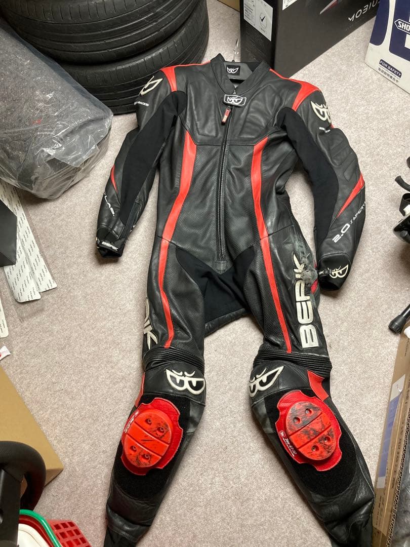 BERIK(ベリック) レーシングスーツ2.0 サイズ48 - メルカリ