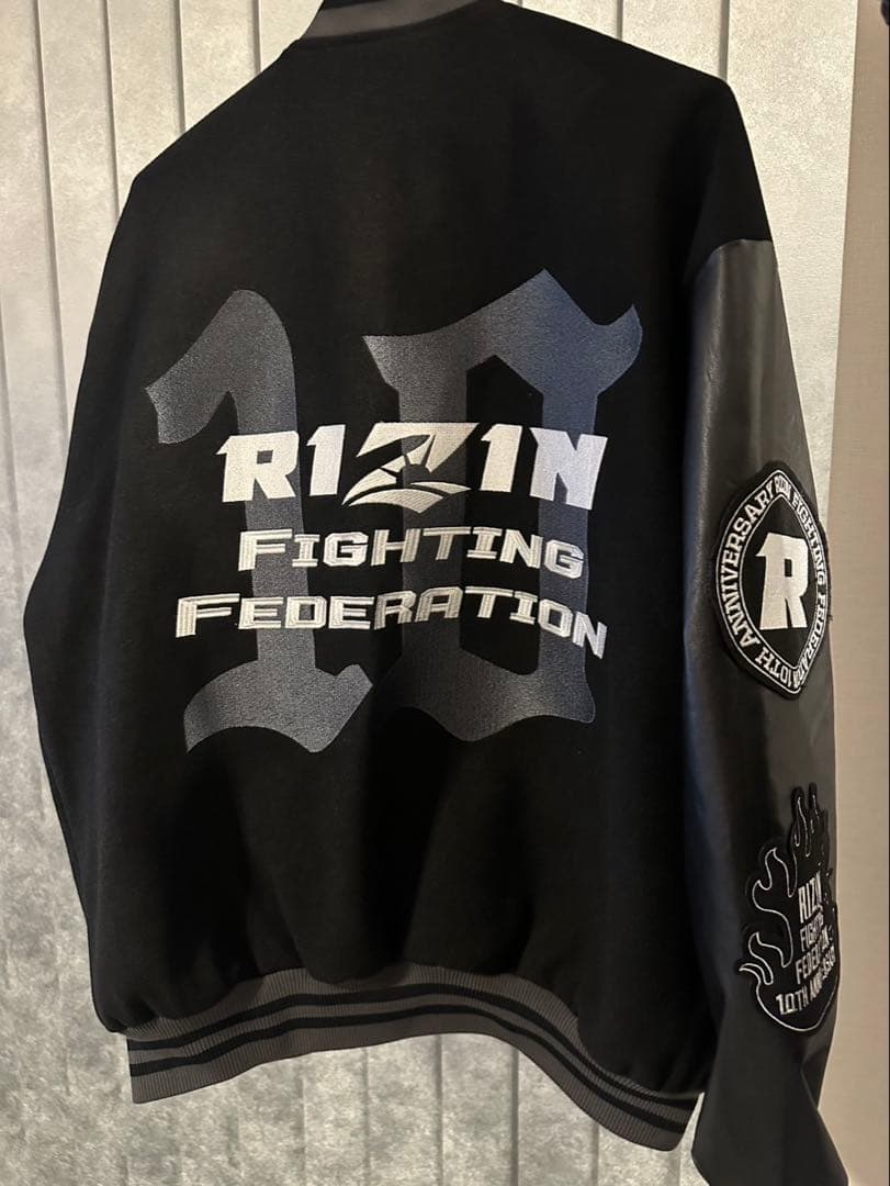 非売品】RIZIN 10th anniversaryグッズ＋その他グッズセット - メルカリ