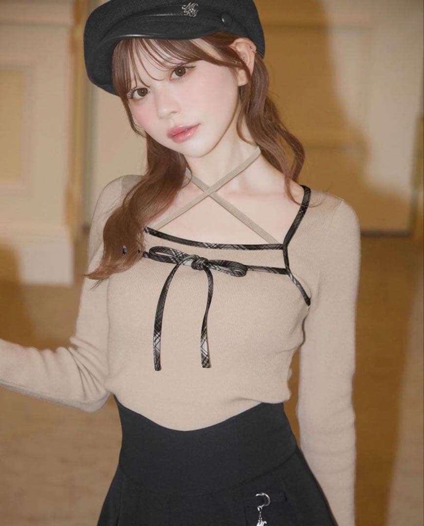 ミシェルマカロン チェックパイピングリボンニットトップス - メルカリ