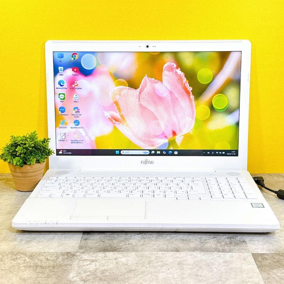 美品❣ⅰ7✨新品SSD512GB✨Windows11 カメラ 薄型ノートパソコン globalmall_s07