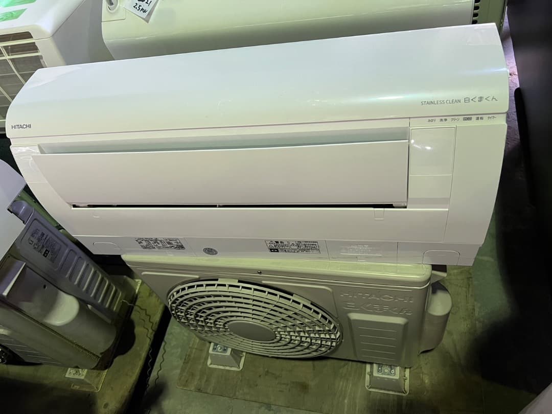 【高年式】2021年式 2.2kw 日立 エアコン RAS-W22OL (W)