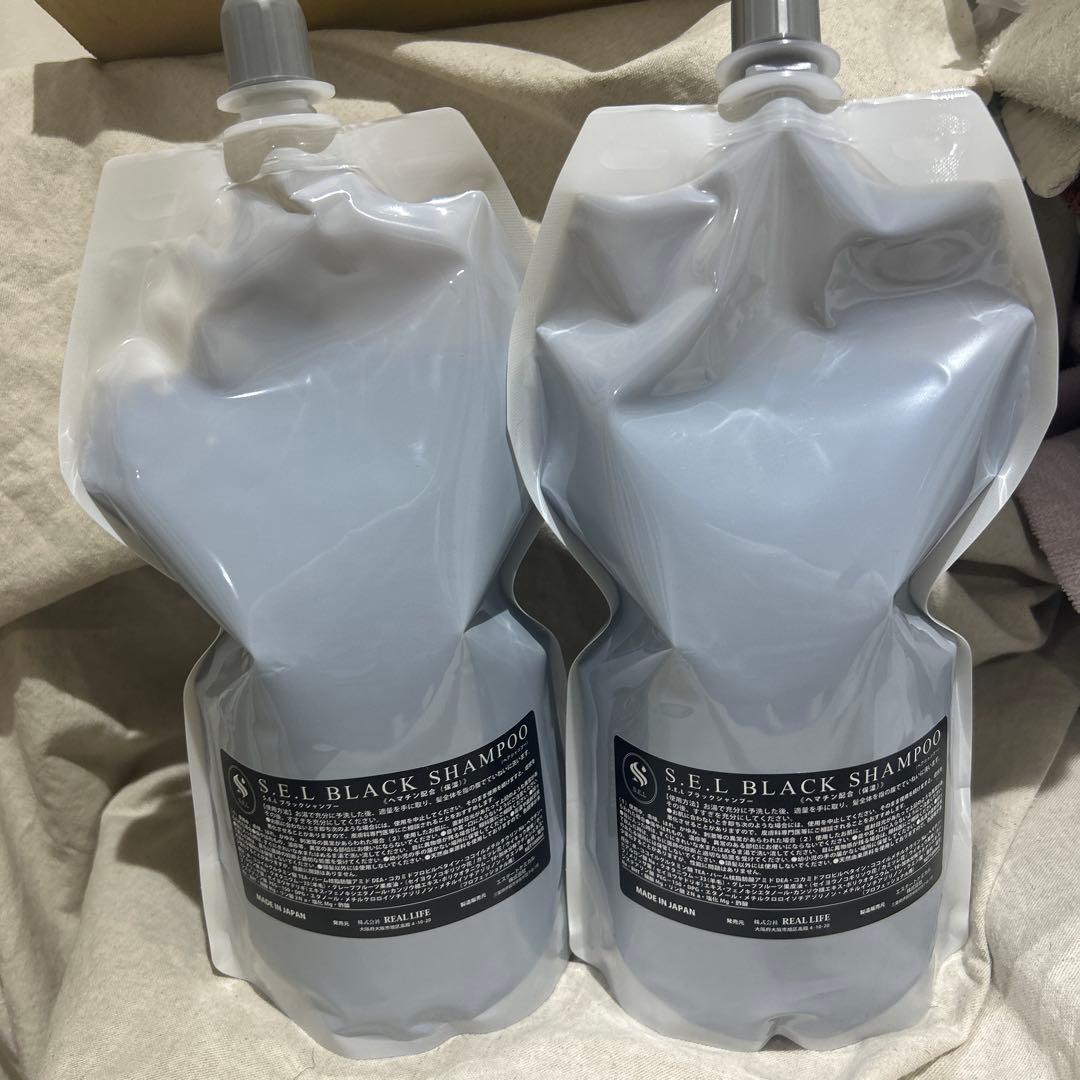【髪質改善】SELブラックシャンプー1000ml ２本 9772eb3380c12454f6dd996dee888c