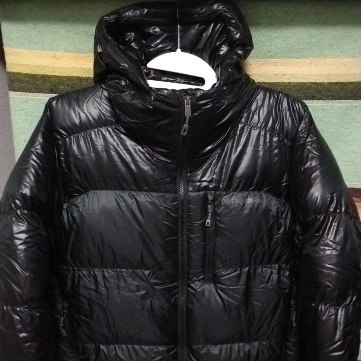 パタゴニア フィッツロイ ダウンジャケット ブラック - メルカリ