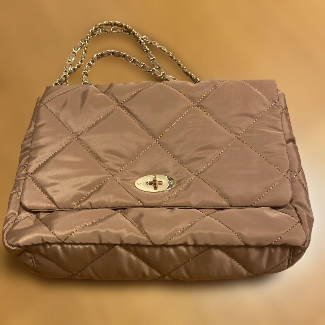 SLOBE IENA キルティング ショルダーバッグ　新品TO★KI 一部WEB限定カラー/追加2》OUTDOOR SLOBE別注 キルティンクショルダー