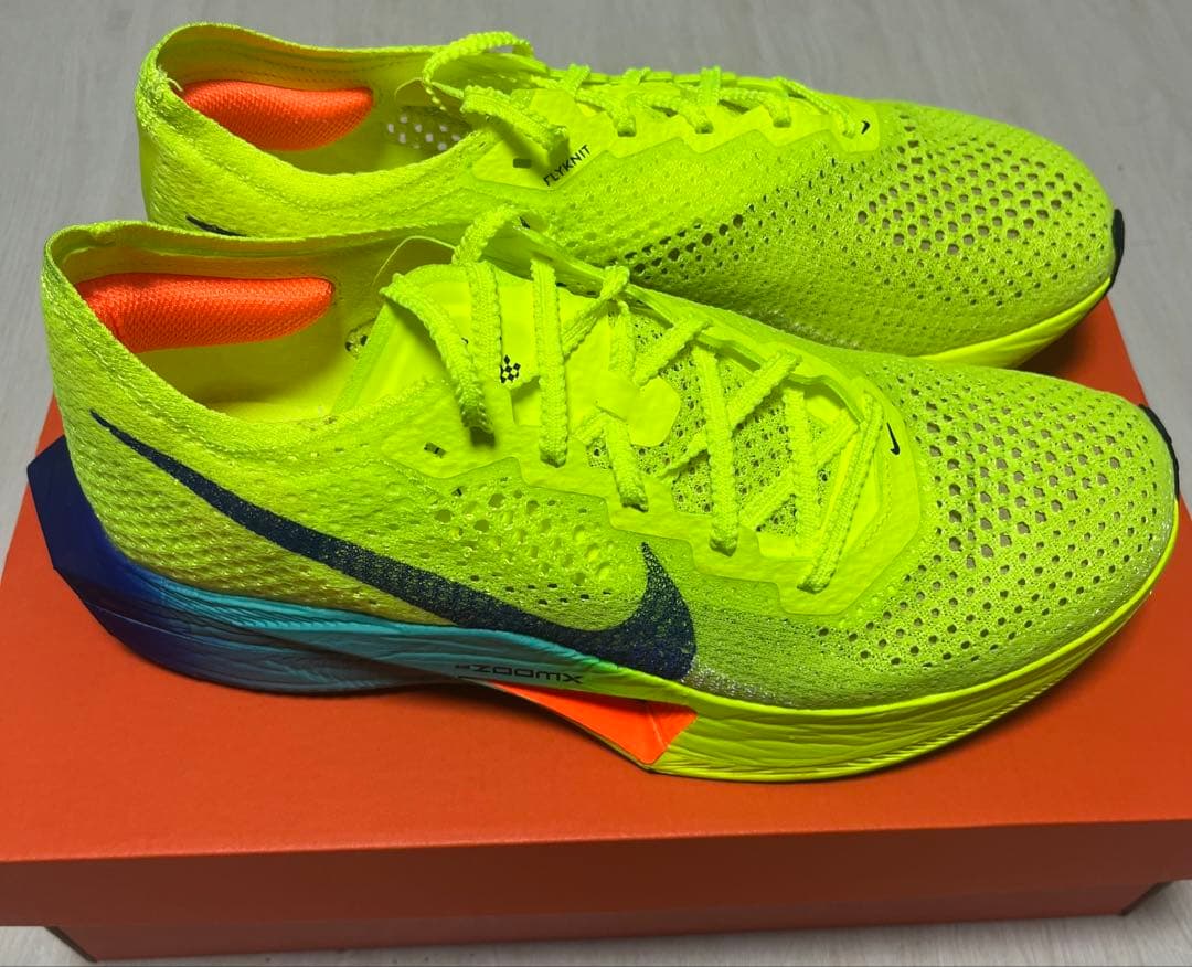 ナイキ ヴェイパーフライ 3 26.0cm