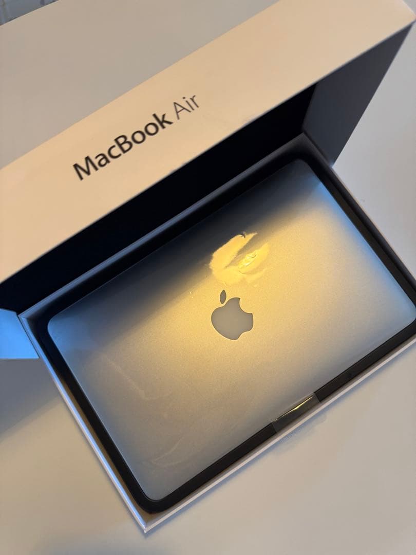 MacBook Air 2012 フライタグ（FREITAG）ケース付き MacBook Air 2012 フライタグ（FREITAG）ケース付き MacBook Air 2012