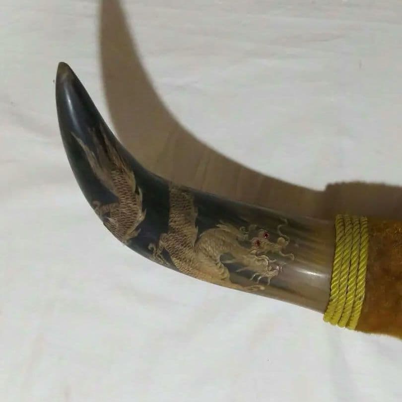 水牛の角 バッファローの角 壁掛け 置物 ヴィンテージ - メルカリ