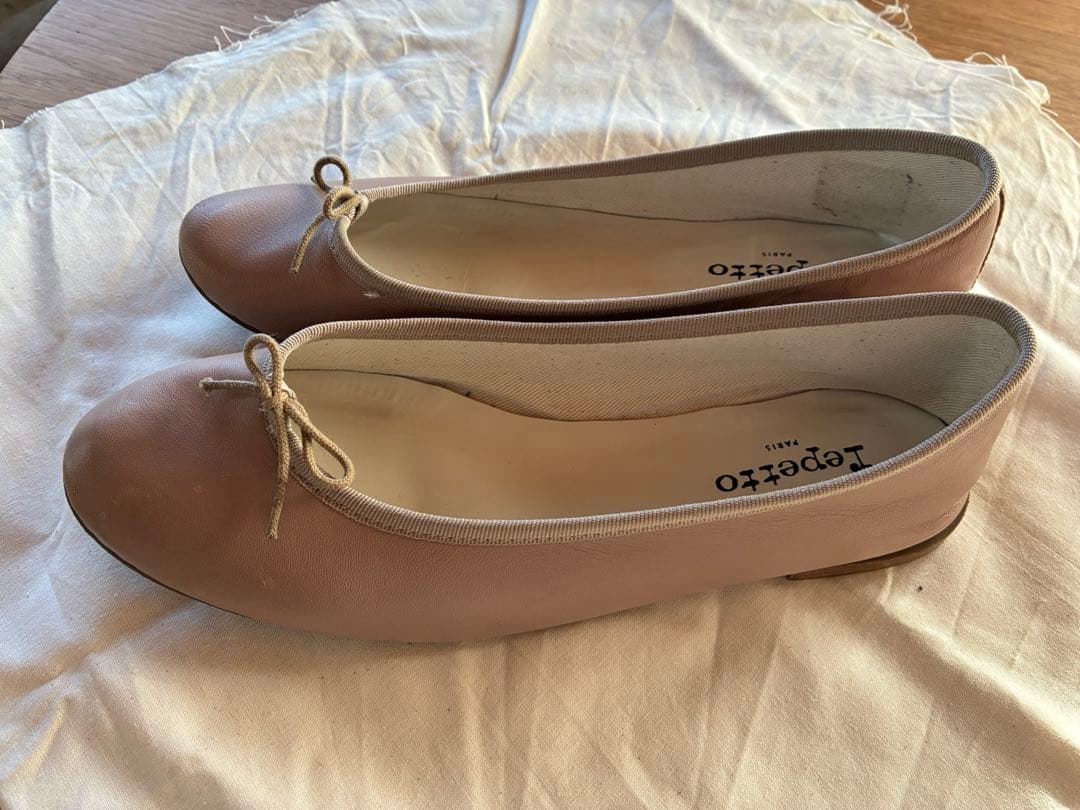 Repetto ベージュ バレエシューズ フラット　41 REPETTO バレエシューズ フラットシューズ バレリーナ V086VE (repetto