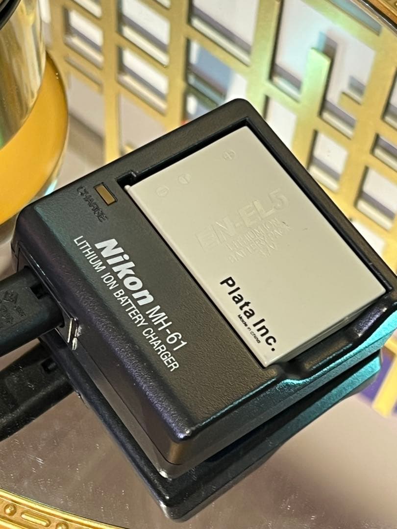 高性能】Nikon COOLPIX S10 スイバル式 バッテリー2個付 - デジタル