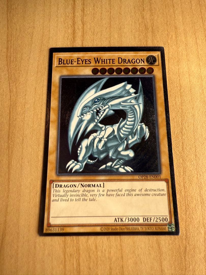 青眼の白龍　ブルーアイズホワイトドラゴン　遊戯王　OTS28 北米版　レリブル Amazon.co.jp: 遊戯王カード 青眼の白龍(シークレットレア) QUARTER