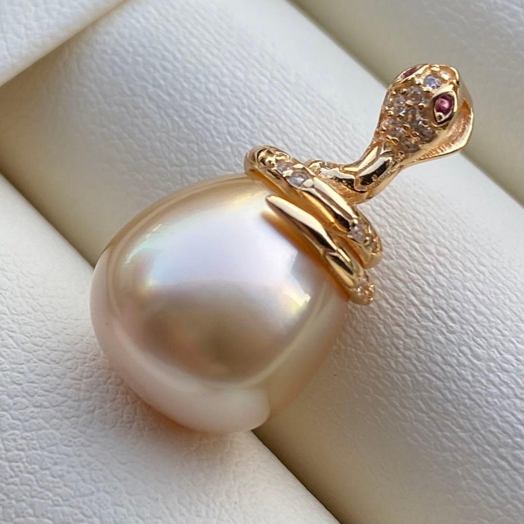 本真珠 南洋白蝶真珠ネックレストップ 13.5*12mmゴールドPT920 - メルカリ