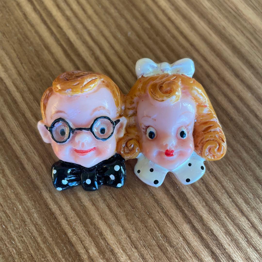 WEEKENDS ウィークエンズブローチ【匿名発送】 - メルカリ