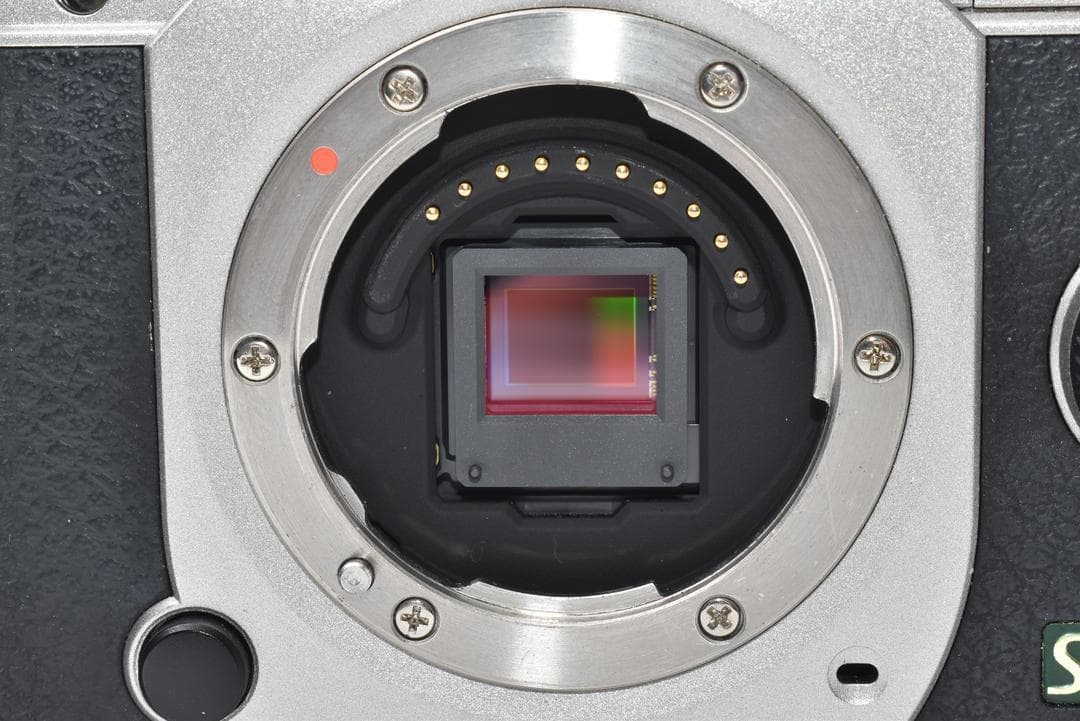 バッテリーx2付き】ペンタックス PENTAX Q7 シルバー レンズキット