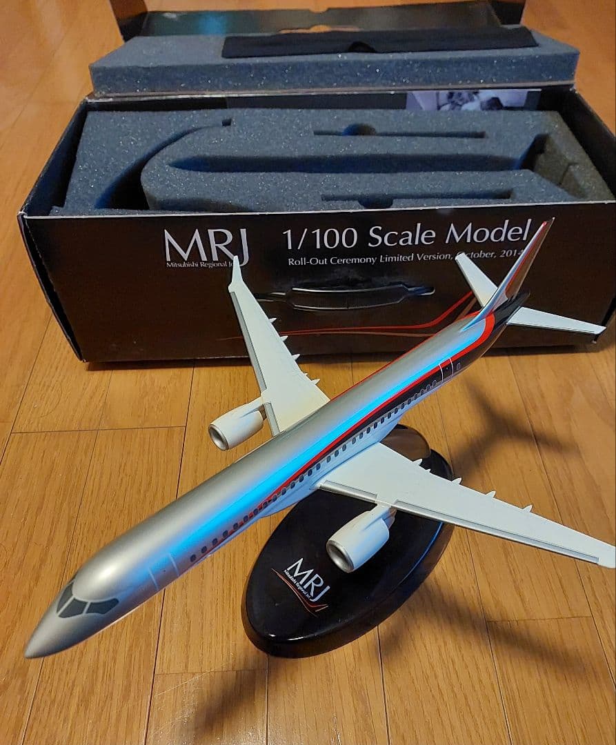 に*し様 PACMIN社製 MRJ1/100 モデルプレーン 非売品