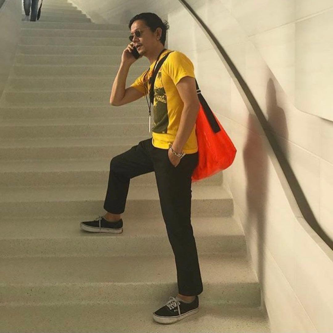 野村訓市私物 Wolfgang Tillmans メッセンジャーバッグ - メルカリ