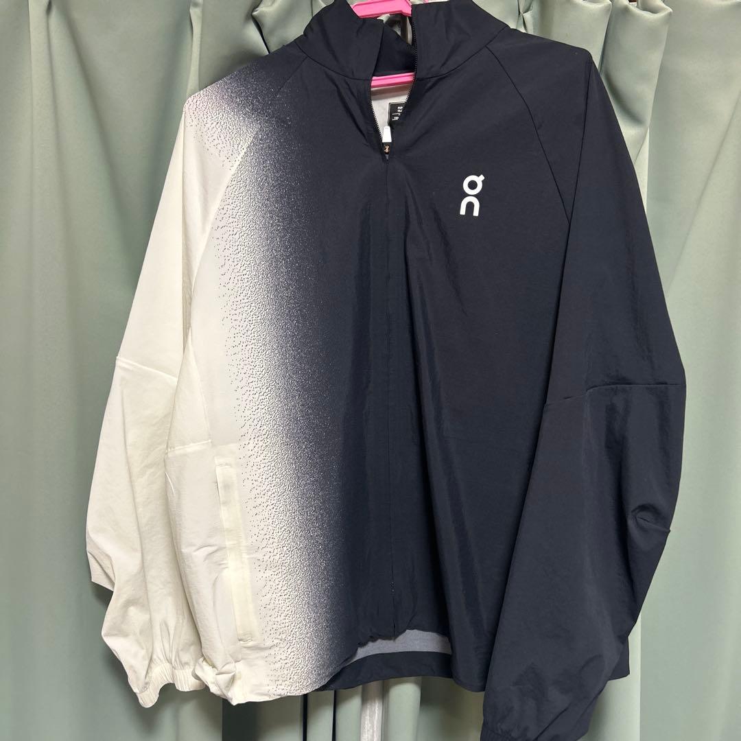 【美品】On court track jacket sサイズ 入手困難 メンズ Court Track Jacket: Men's Water-Repellent Jacket | On | On Denmark